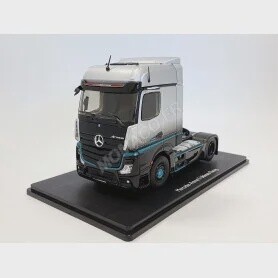 Mercedes benz actros 5 trekker &quot;ultimate racing&quot;