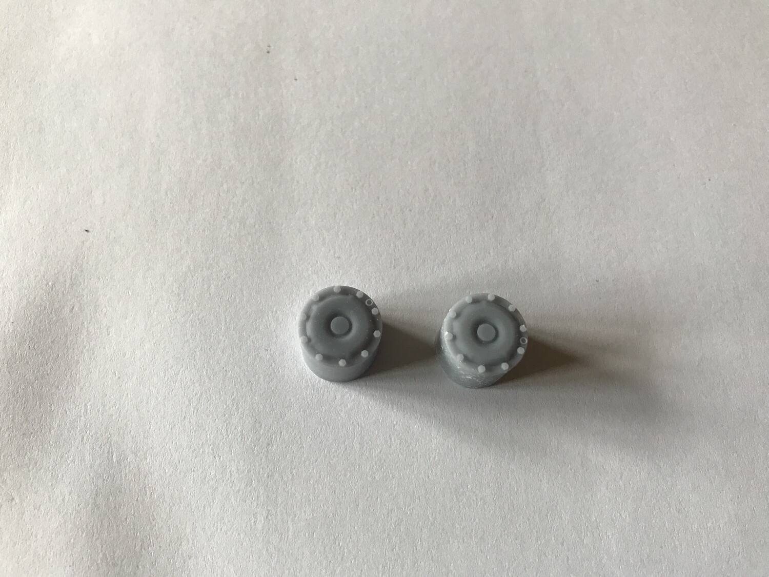 Mercedes NG/SK drive axle hubs