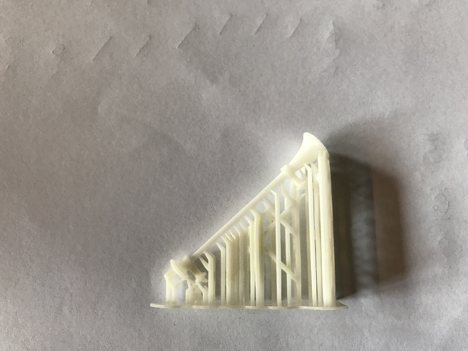 Luchthoorns large 5cm -2 pcs