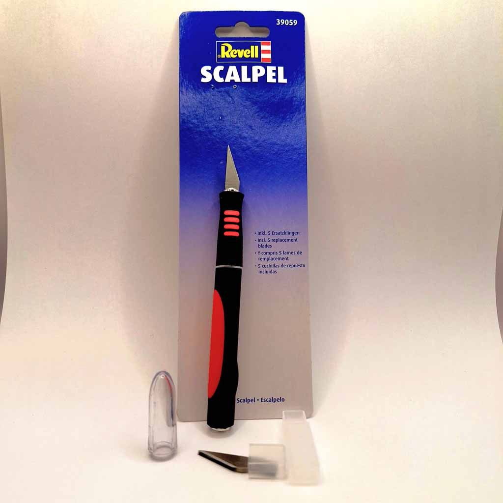 Scalpel Revell