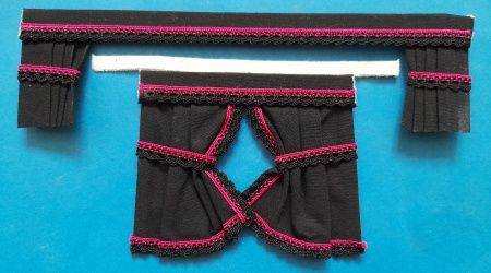 Curtain Set Black/Pink for Truck Cab 1:24/25