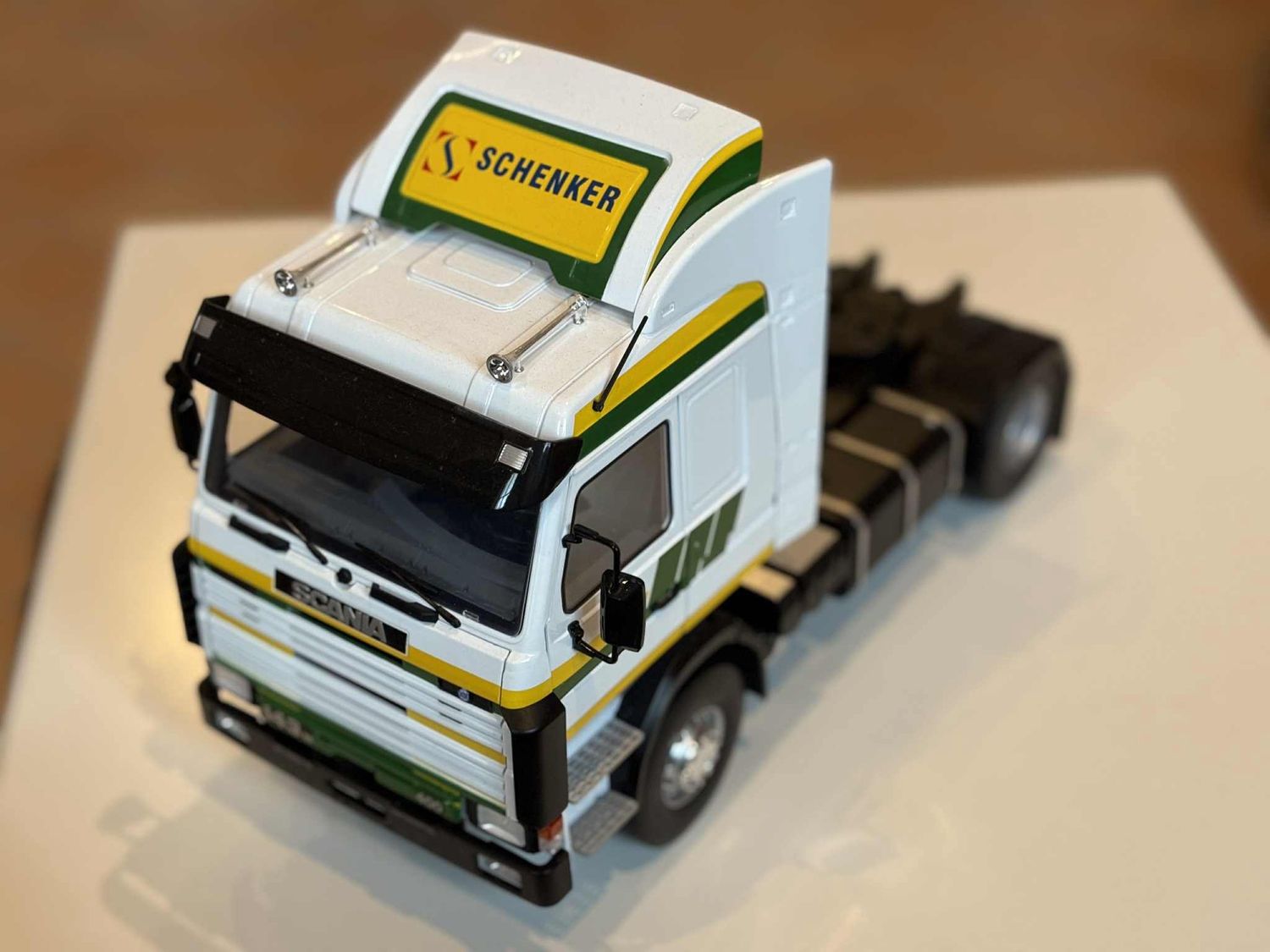 Scania 143 Schenker