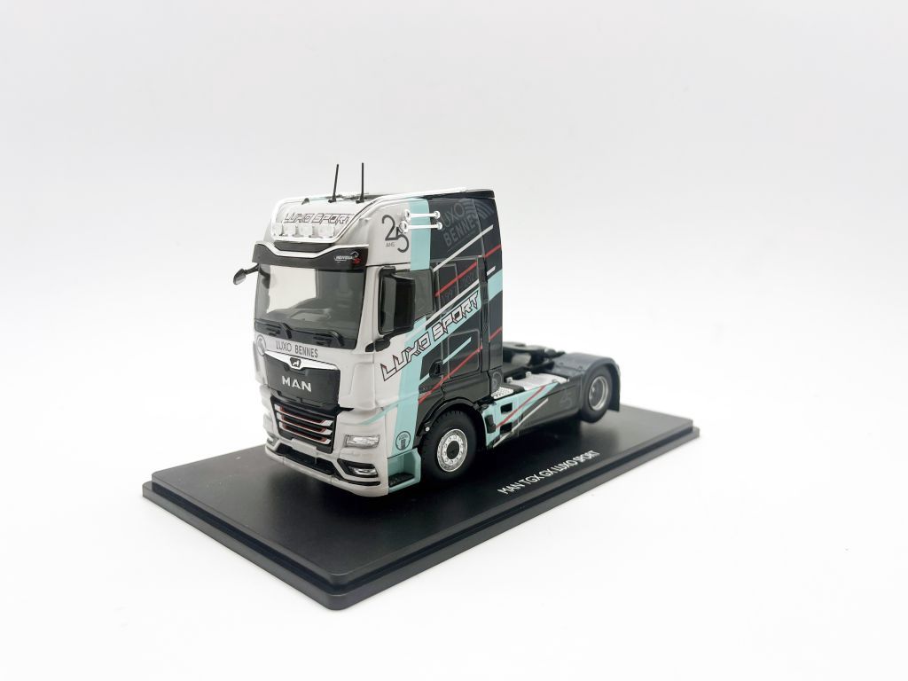 TRACTEUR MAN TGX GX LUXO SPORT