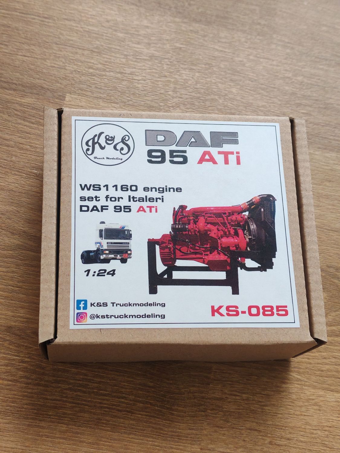 WS1 160 egine set for Italeri DAF 95 ATi