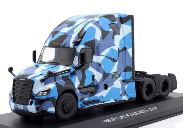 1/43 2018 Freightliner Cascadia Truck, blue/camouflage
