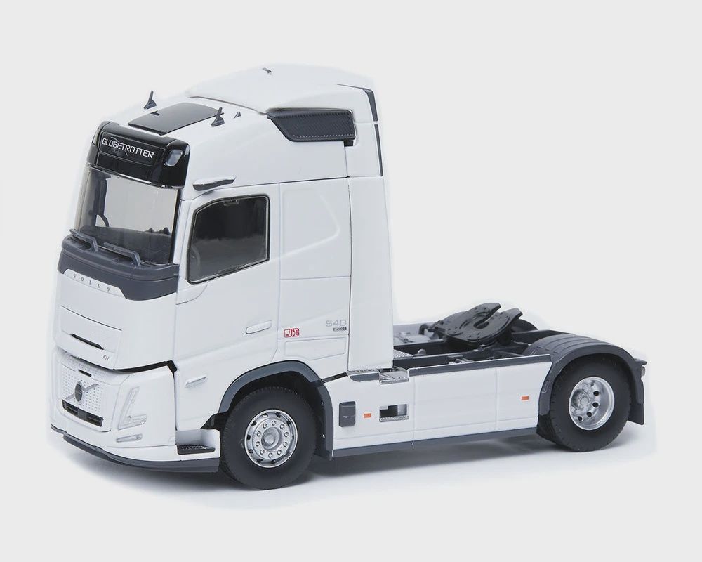 Volvo fh aero blanc