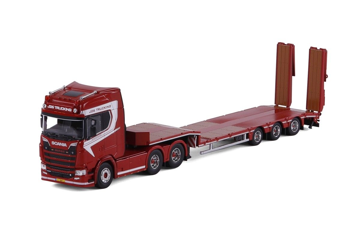 cavallino J26 Trucking