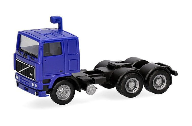 Volvo F10 3a., blauw