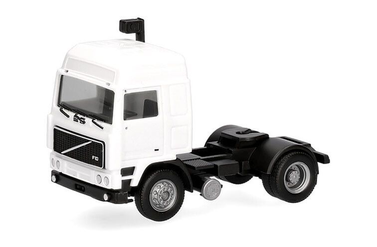 Volvo F10 Globetrotter 2a., wit