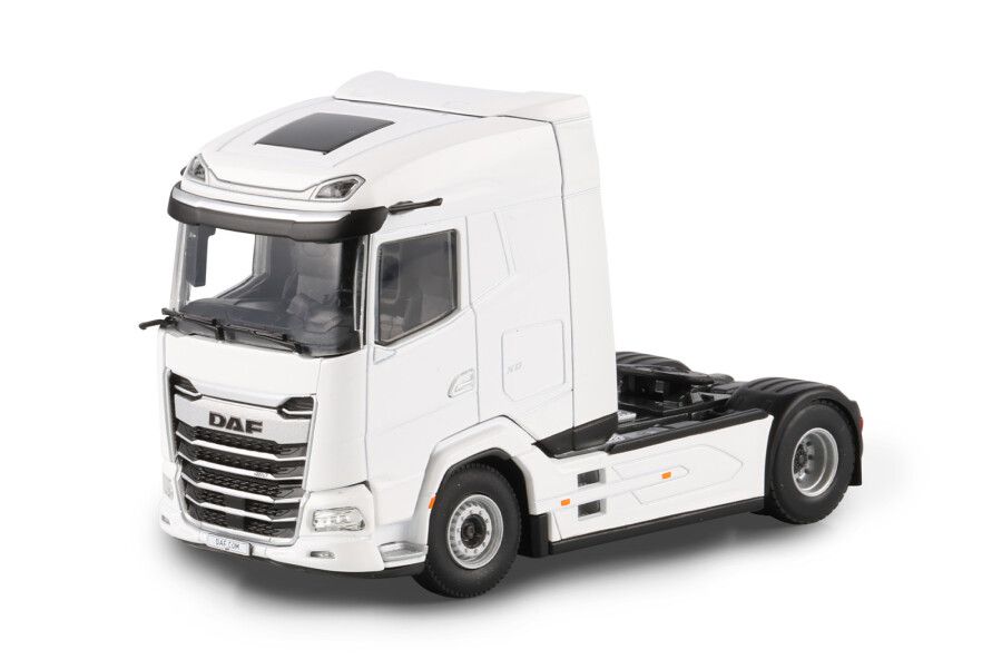 WSI WHITE LINE DAF XG MY25 4X2