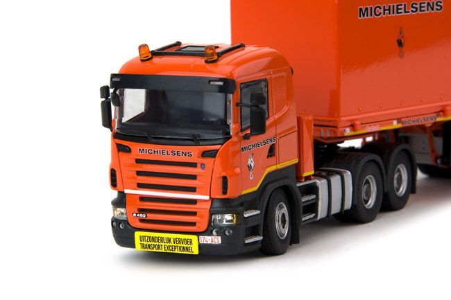 SCANIA R5 6x4 avec semi plateau 6 essieux transport de ballaste pour grue avec contenaire MICHELSEN