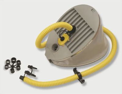 Bravo 9 Twin Chamber 6.5L Foot Pump