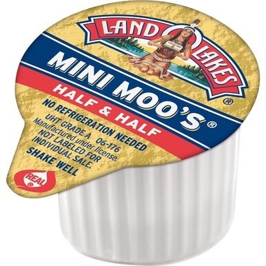 International Delight Land O Lakes Mini Moo&#39;s Half &amp; Half Cream Singles - 192/Carton
