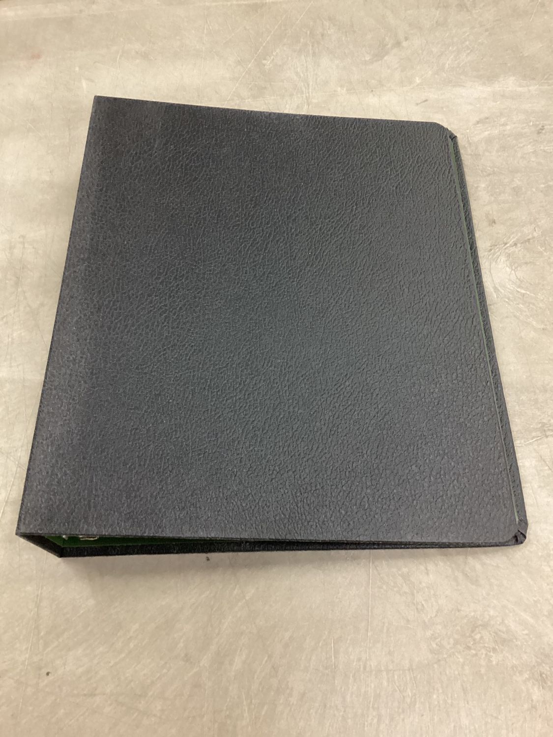 7510001876489Loose Leaf Binder