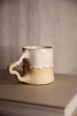 Dripping white mug
