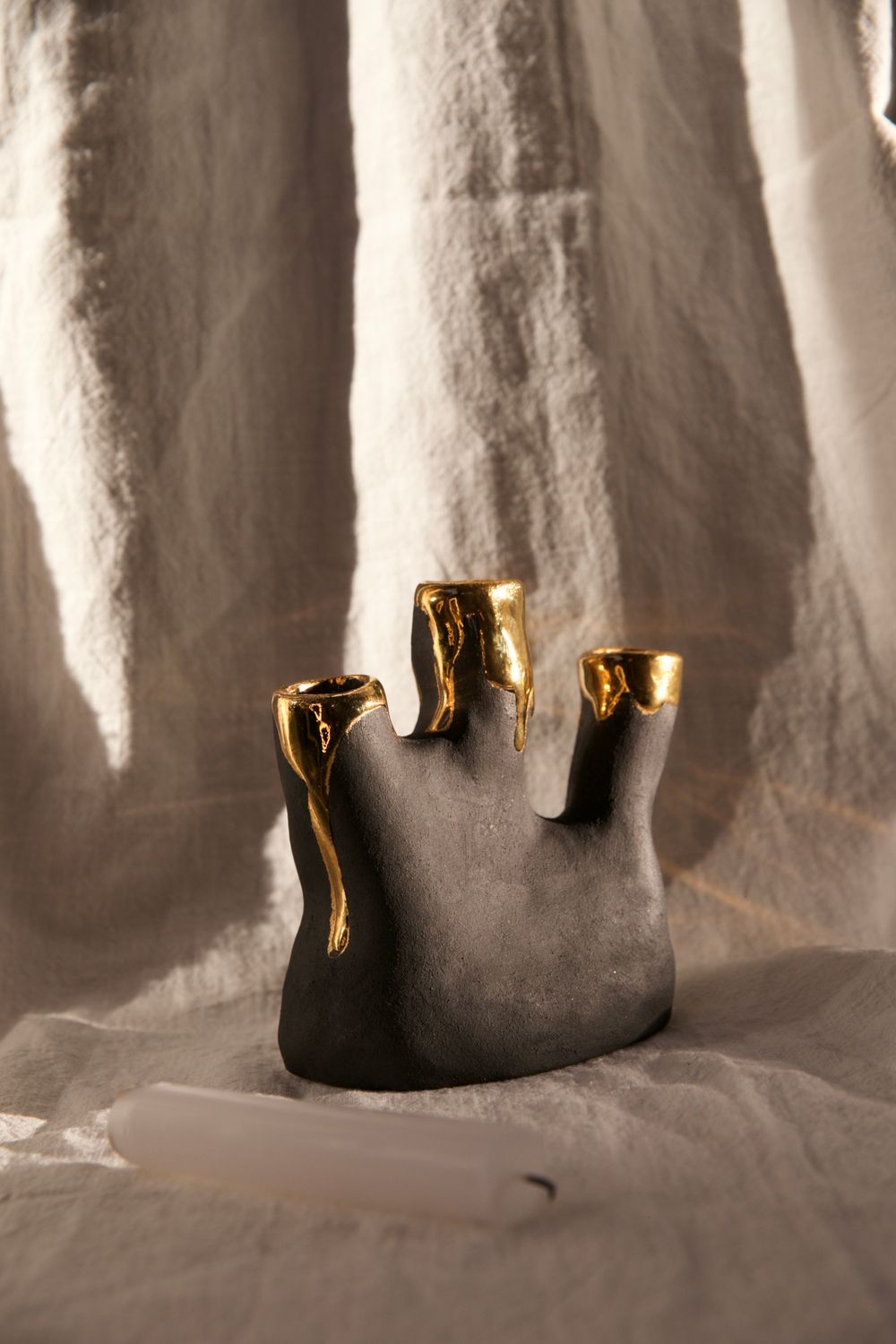 Organic candleholder for three