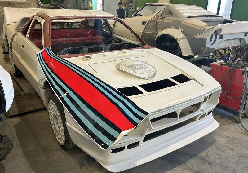 Replica 037