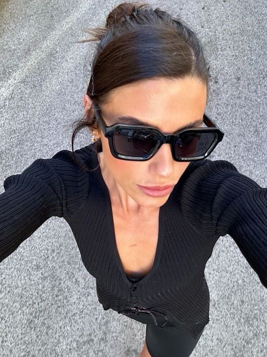 NAYAH ALL BLACK