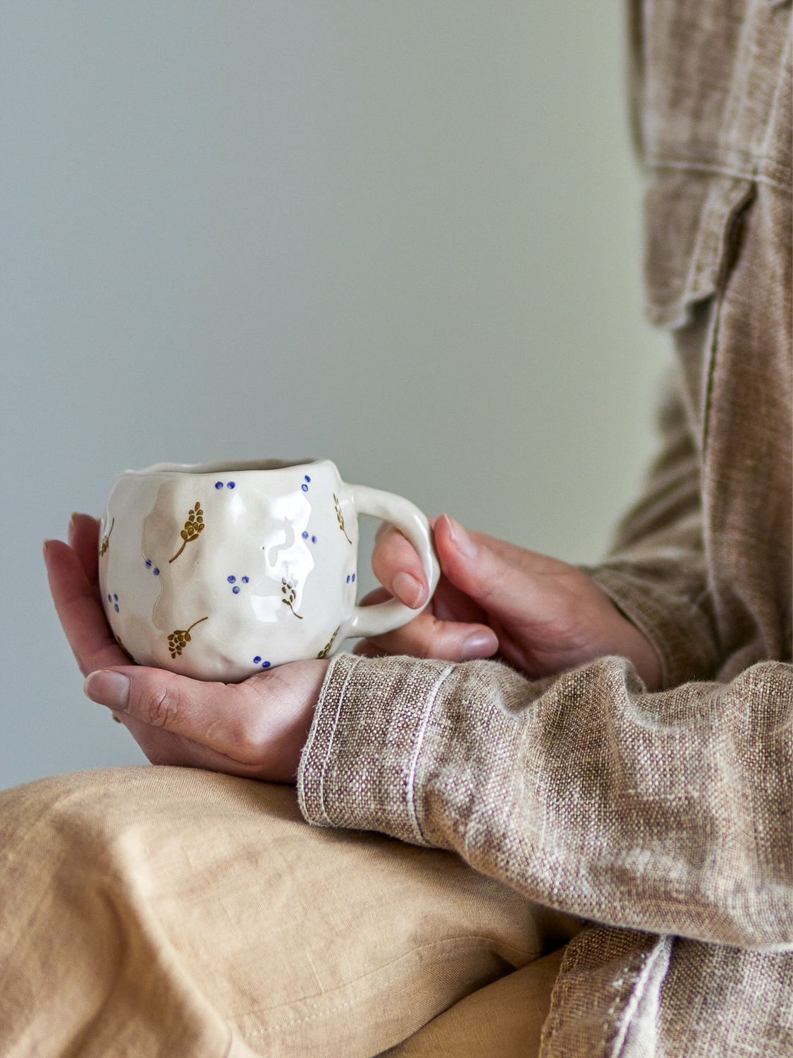 Pippine Cup, Stoneware, White