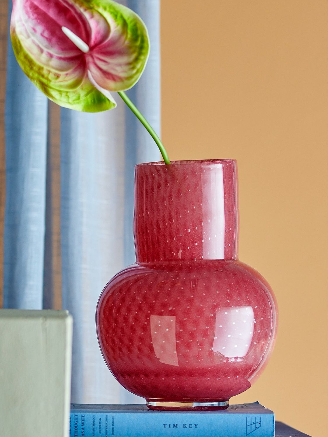 Roscoe Vase, Glass