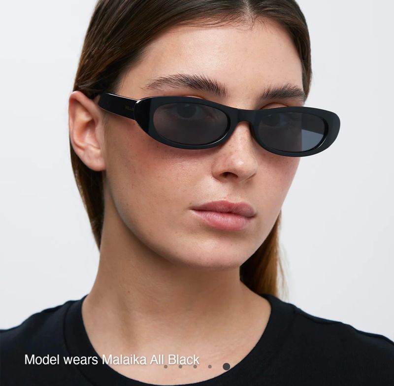 MALAIKA ALL BLACK