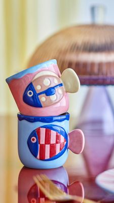 Cups &amp; Mugs