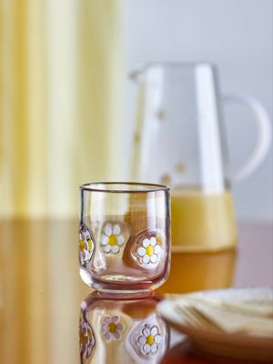 Buzz Drinking Glass Daisy