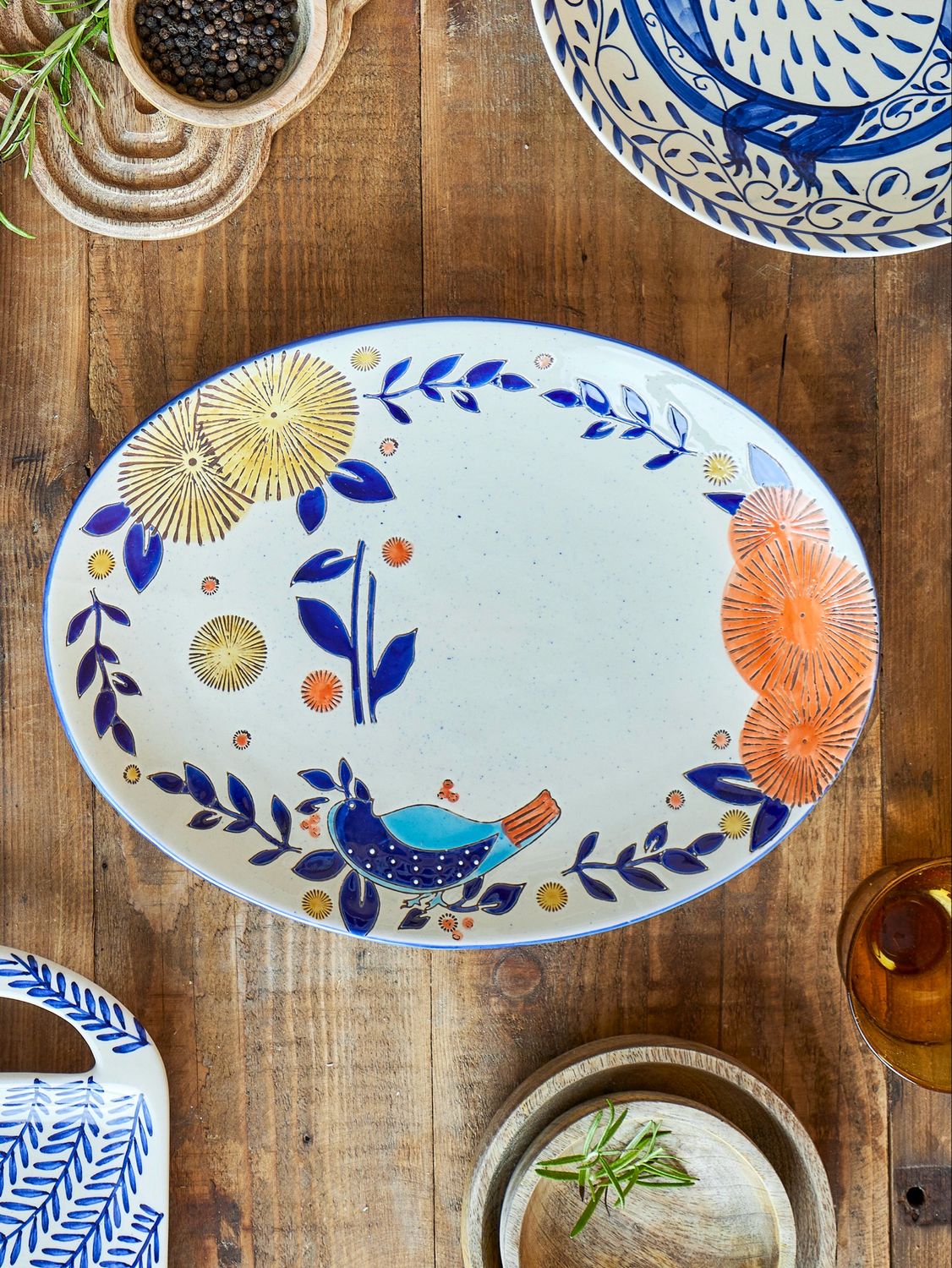 Lynna Serving Plate, Stoneware