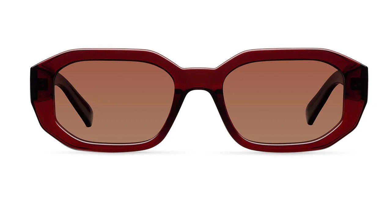 KESSIE MAROON BROWN