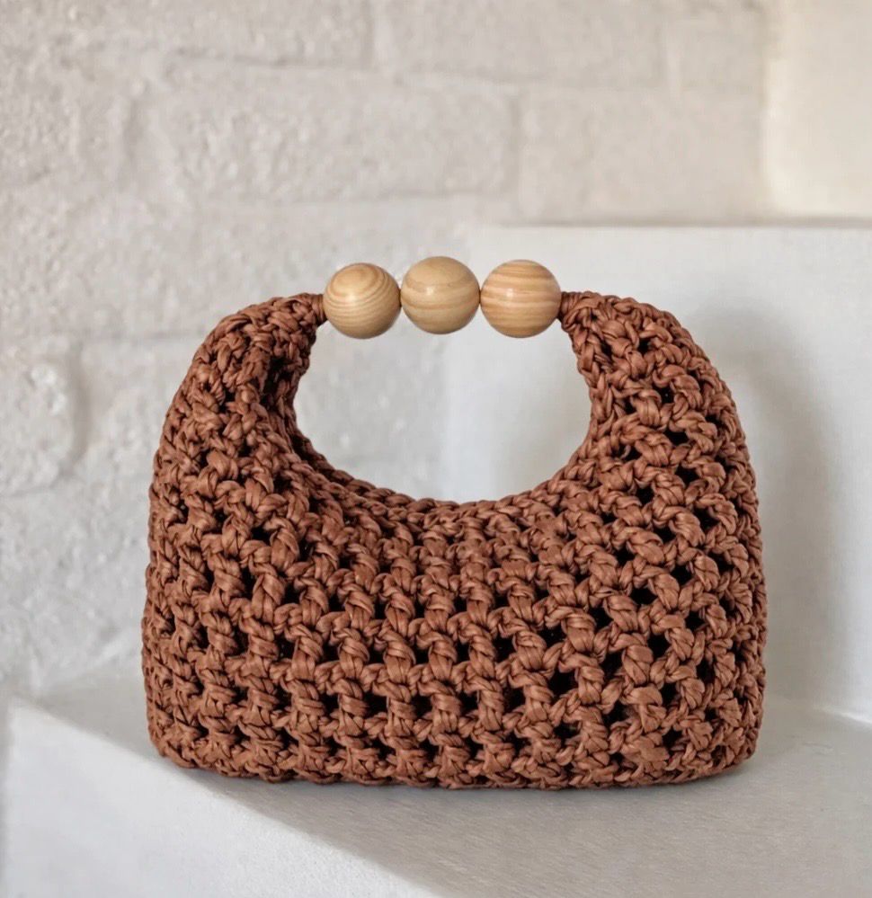 Gaia, Brown