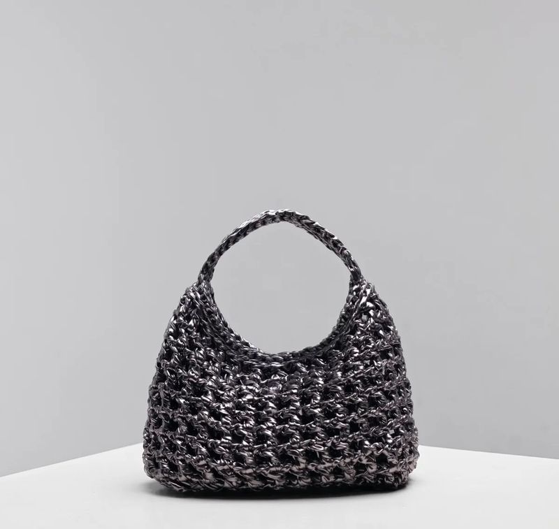 Selene, Anthracite