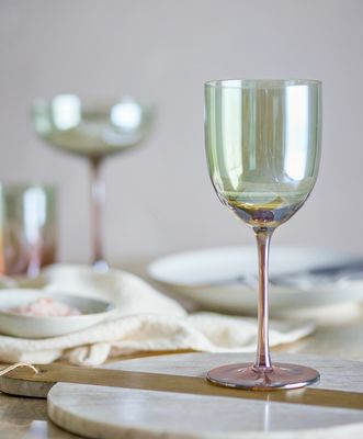 Aston Wine Glass