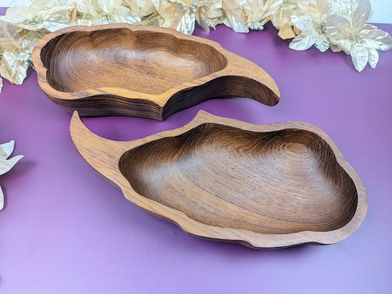 &quot;Acorn&quot; Shaped Serving Dishes