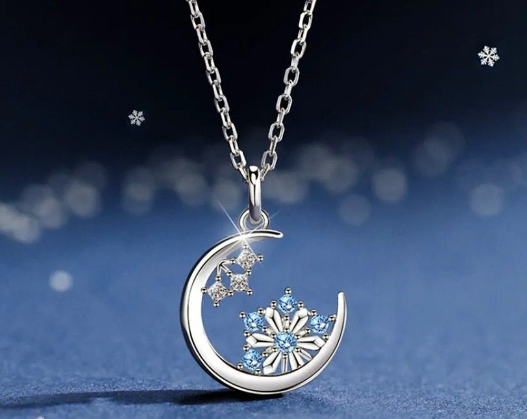 Crystal Snowflake Moon Pendant 925 Sterling Silver Necklace