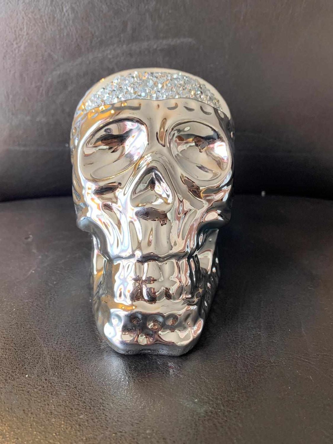 Skull crystal bling ornament