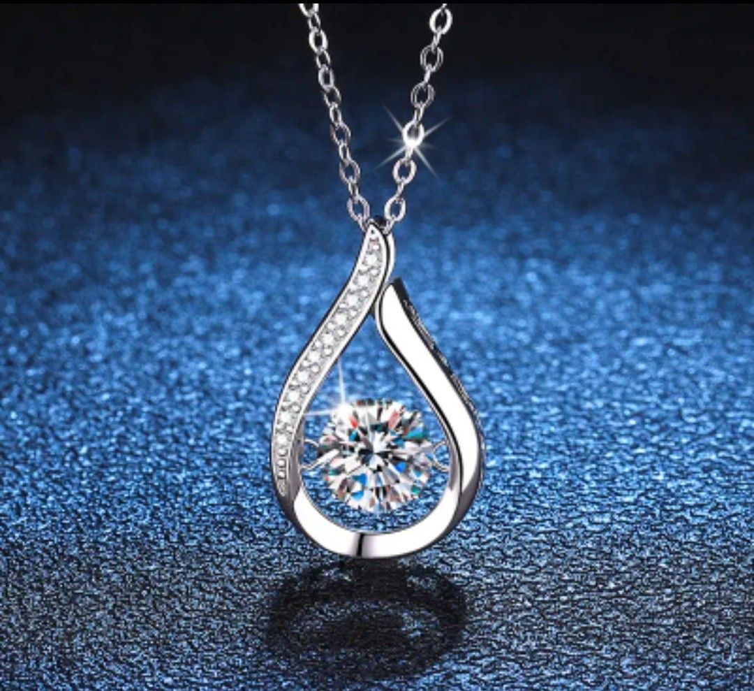S925 Sterling Silver Water Drop Shape Pendant Necklace - Exquisite Unisex Jewelry with Sparkling Moissanite, Fashionable and Versatile Design - Perfect Gift for Parties, Weddings, Anniversaries, Fathe