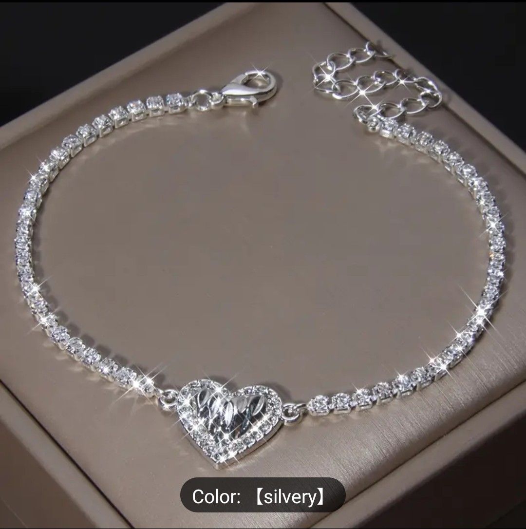 Elegant Silvery-Plated Rhinestone Heart Bracelet - Perfect for Women&#39;s Birthdays, Parties &amp; Everyday Glamour