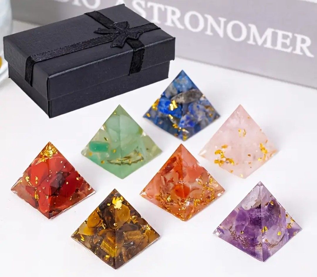 7pcs Set of Orgone Artificial Crystal Pyramids with Chakra Symbols - Resin Pyramids for Home Decor And Halloween Gifts, Including Gift Boxes - Party Style, JXMYBA Brand, Main Material: Artificial Crys