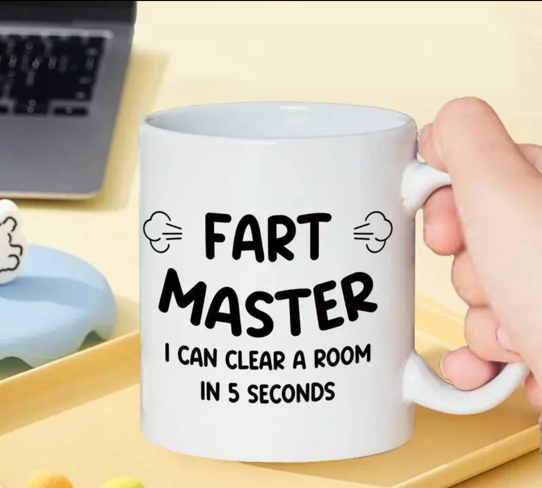 Fart Master 11oz Ceramic Coffee Mug – Funny &quot;I Can Clear a Room in 5 Seconds&quot; Design with Fist Bump Illustrations – Durable and Stylish Gift for Friends, Family, and Colleagues – Perfect for Birthdays
