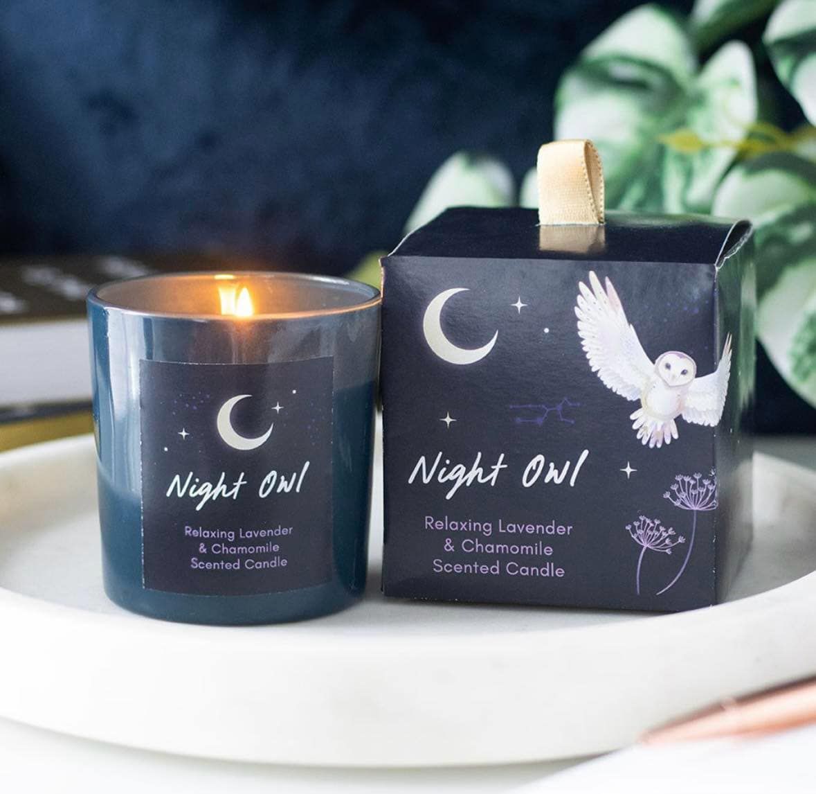 This Night Owl candle is perfect for before bedtime to ensure a peaceful night&#39;s sleep. Contains a soothing Lavender and Chamomile fragrance to help relax and calm the mind. This candle is presented i