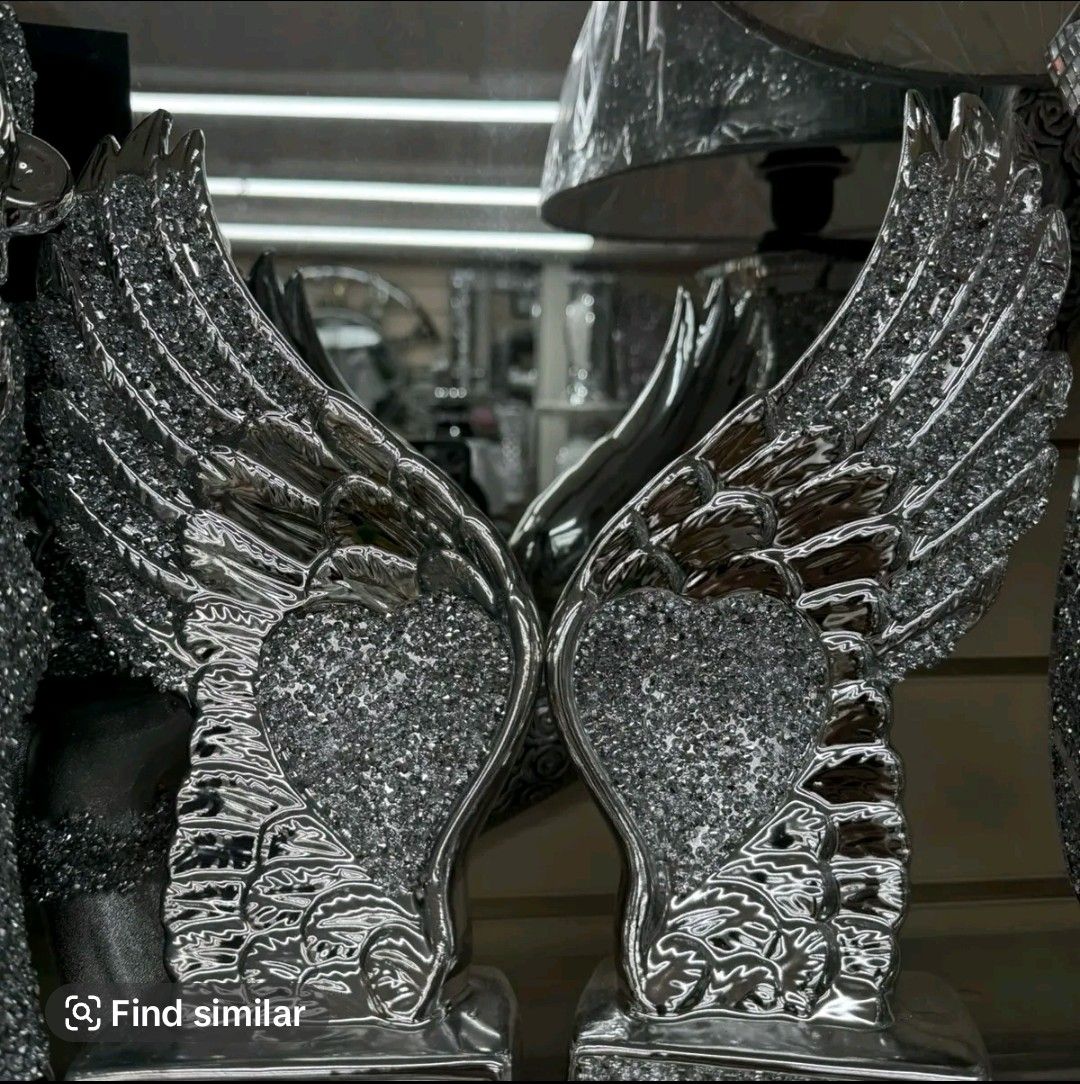 WDl Crushed Diamond Sparkly pair of angels wings