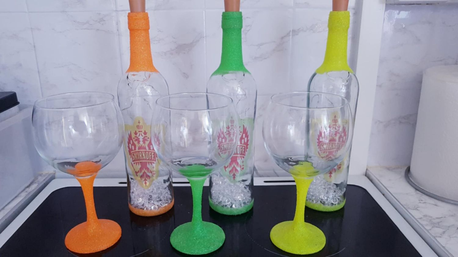 Glitter glass and matching light up bottle