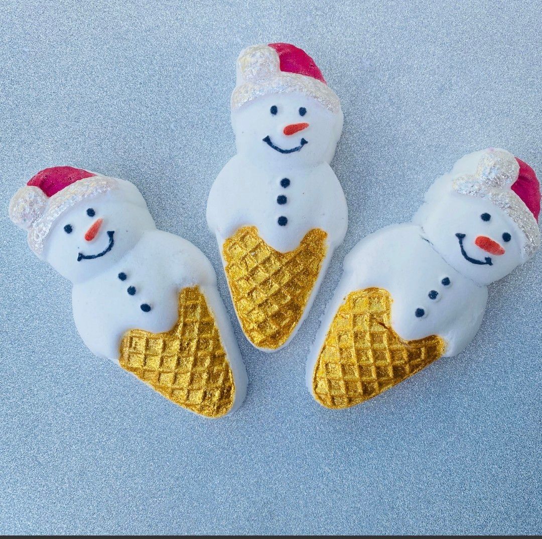 Handmade Christmas Santa Snow Cone Rainbow Bath Bomb x2