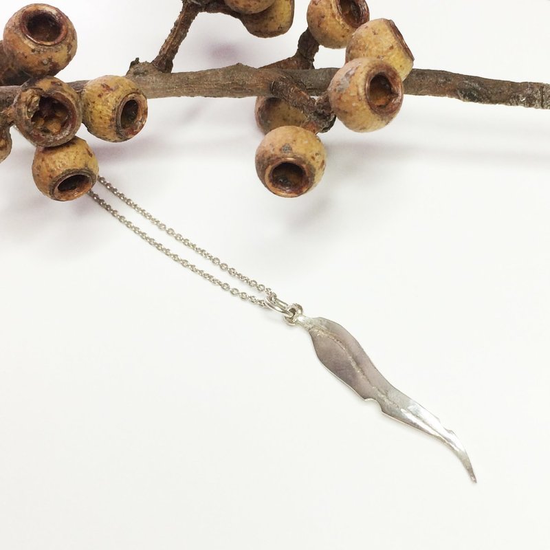 Sterling Silver Gum Leaf Necklace