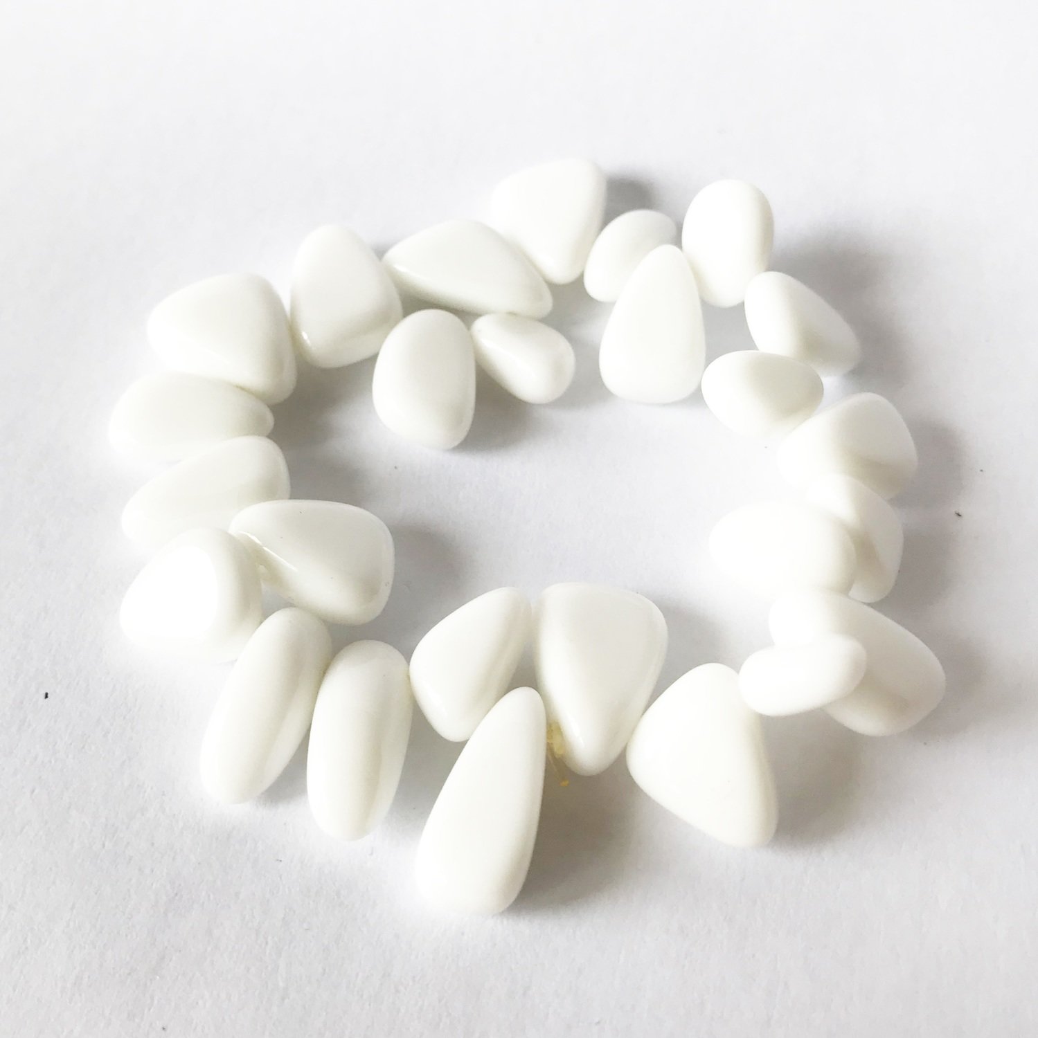 Glass &quot;Teeth&quot; Bracelet