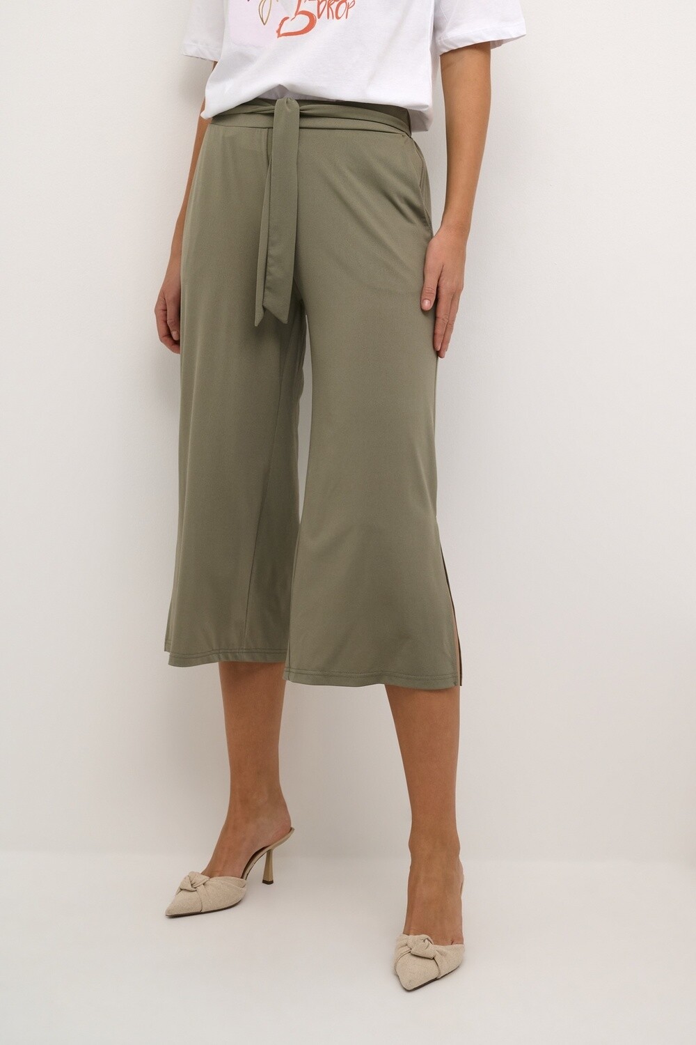 Kaffe Pantalon 3/4 ample Chincilla 10503140