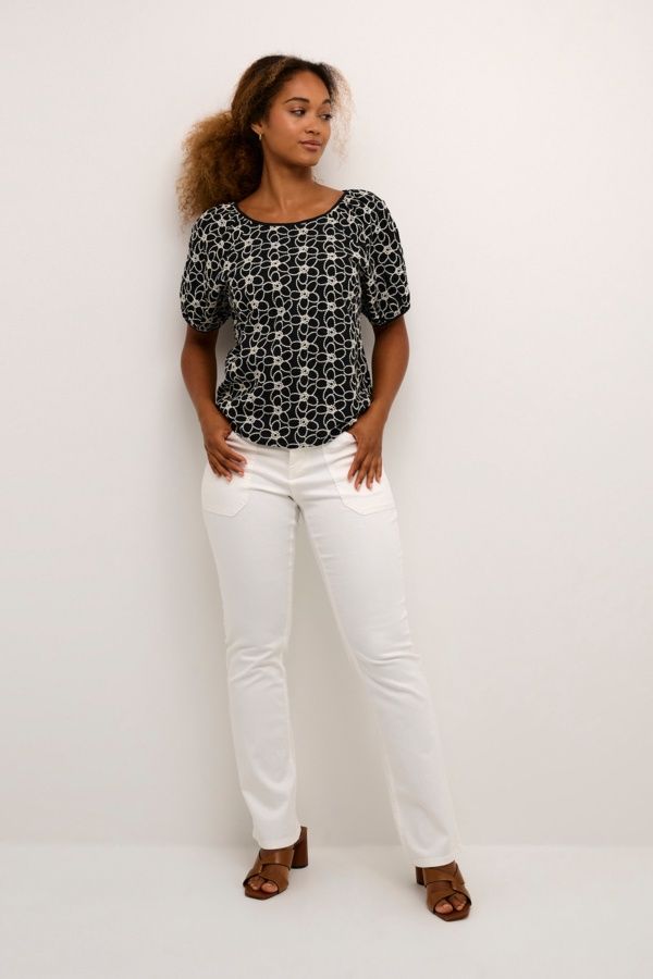 Cream Blouse noire broderie fleurs offwhite 10612569