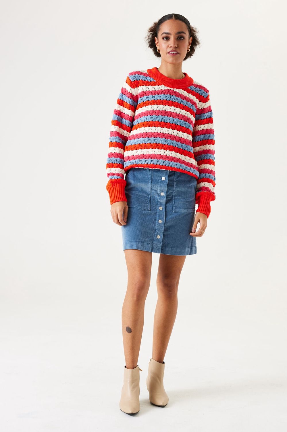 Garcia Jupe corduroy bleu boutons à l&#39;avant U40120