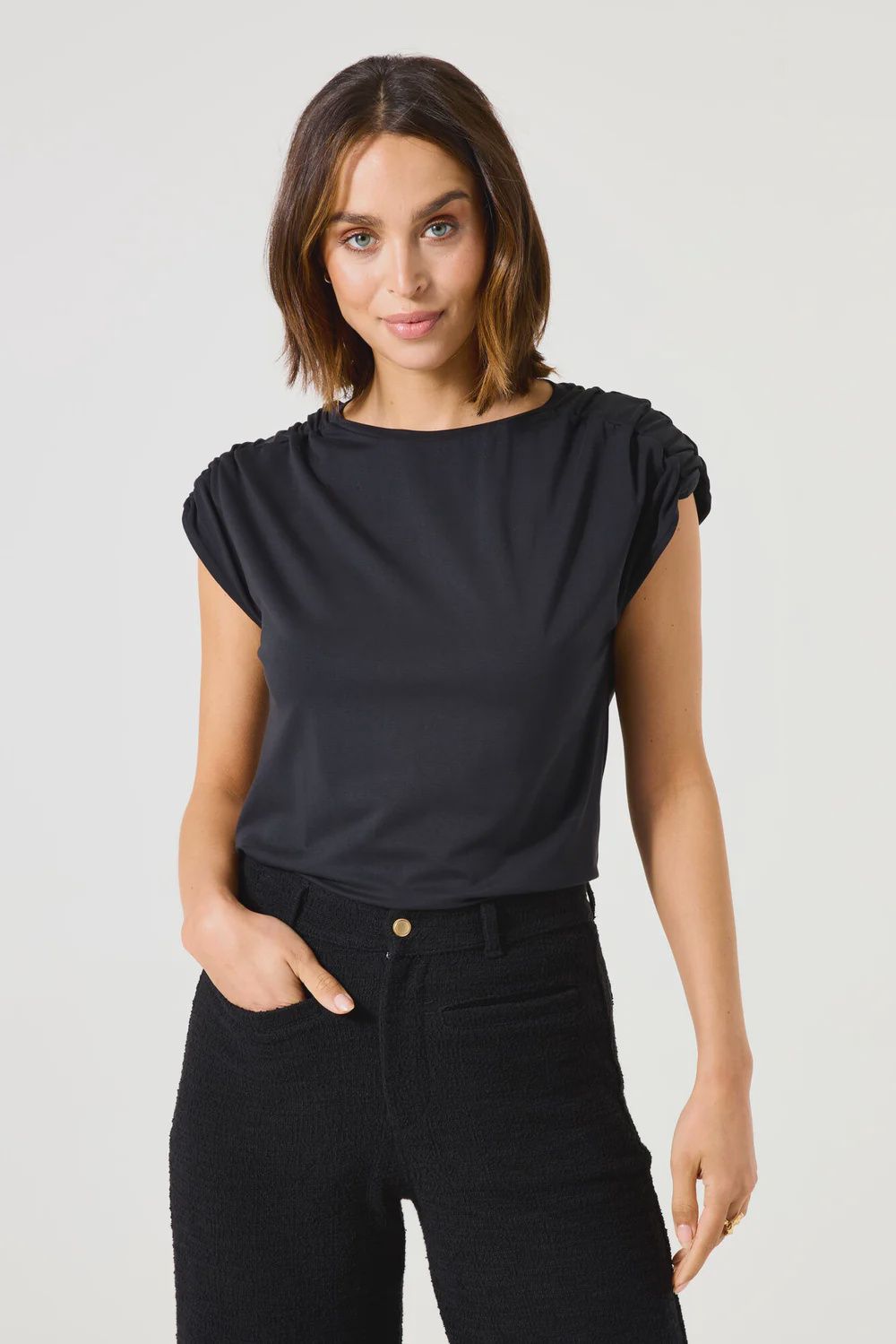Garcia T-Shirt noir fronces épaules B50006