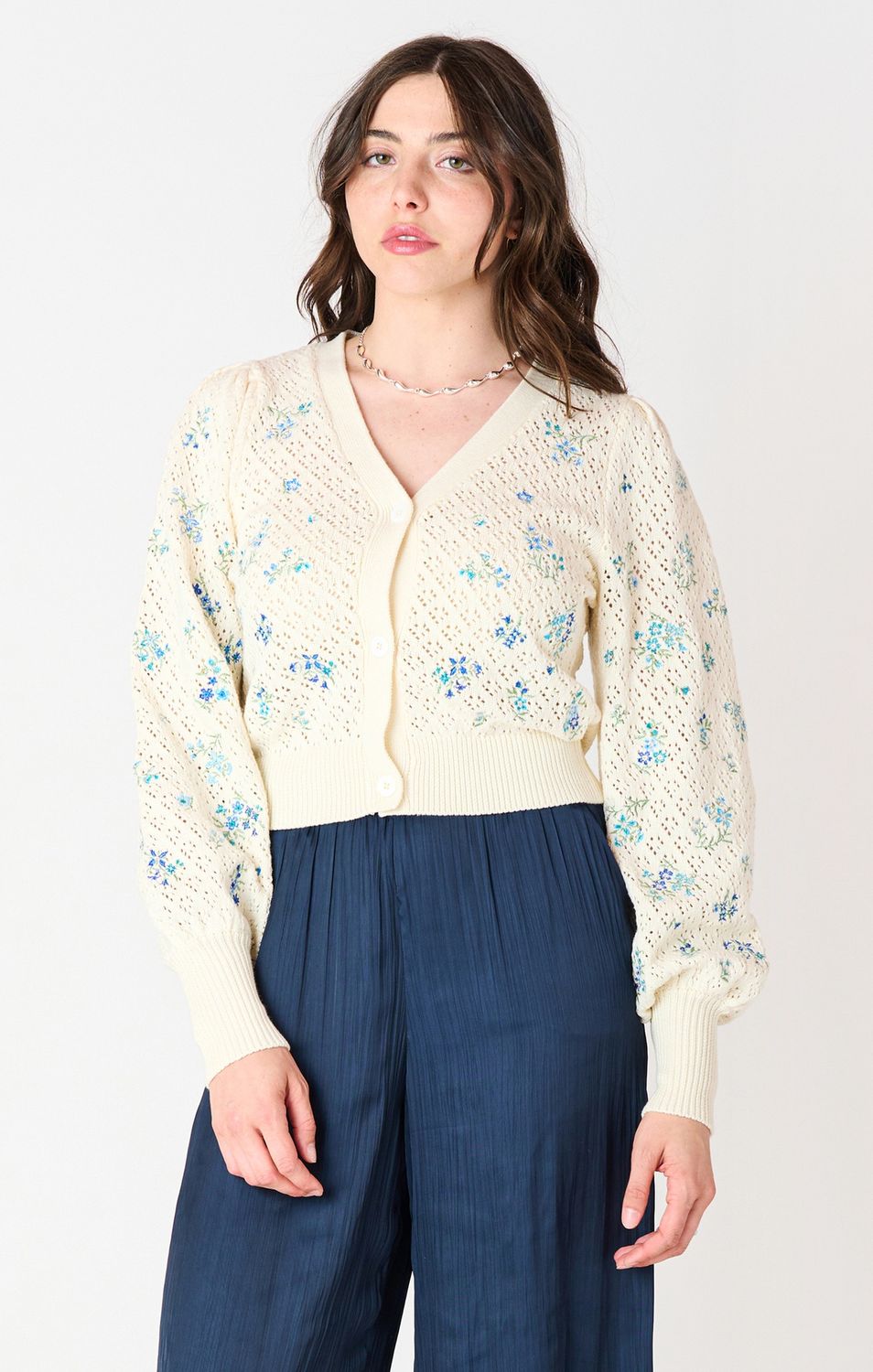 Black Tape Cardigan écru motif floral bleu 2527256
